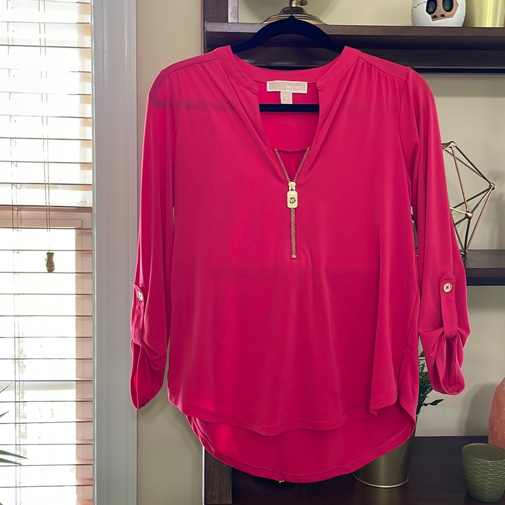 Michael Kors 3/4 Length V-Neck Blouse